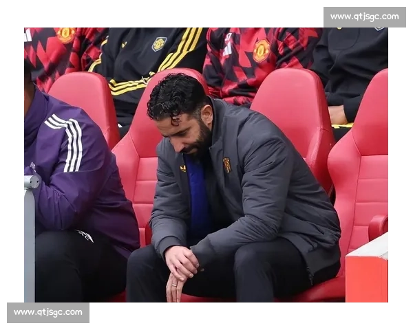 双响定乾坤!姆博莫梅开二度 + MVP 助曼联擒布莱顿 双响定乾坤!姆博莫梅开二度 + MVP 助曼联擒布莱顿