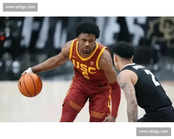 杨瀚森替补之路：纠错声里的钝感力逆袭？