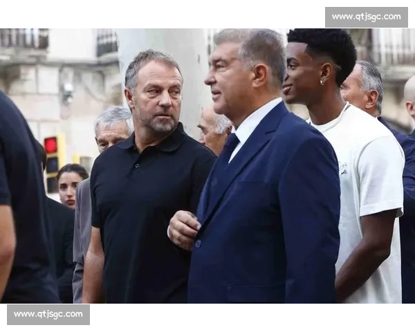 德比失利后，拉波尔塔现身体育城重申支持