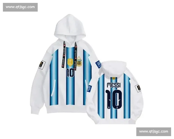 阿根廷 2026 训练服发布：渐变蓝白映三星，梅西领衔亮相